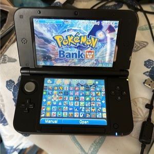 Nintendo 3DS XL with 128GB SD Card, Tons of Games, Charger, and Stylus